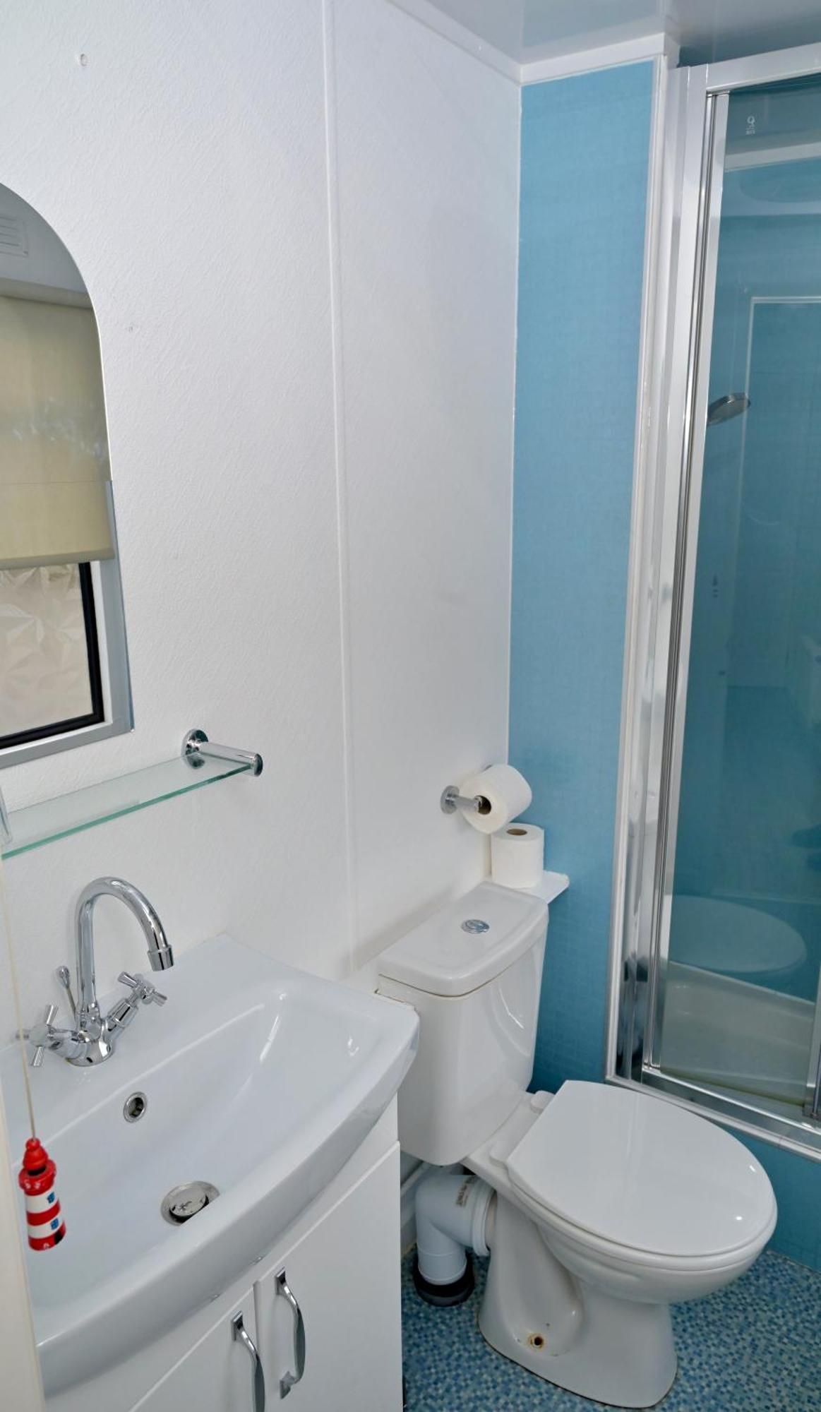 Bunnahabhain 5 - Farm Stay - Stunning Sea And Rural Views Странрар Экстерьер фото