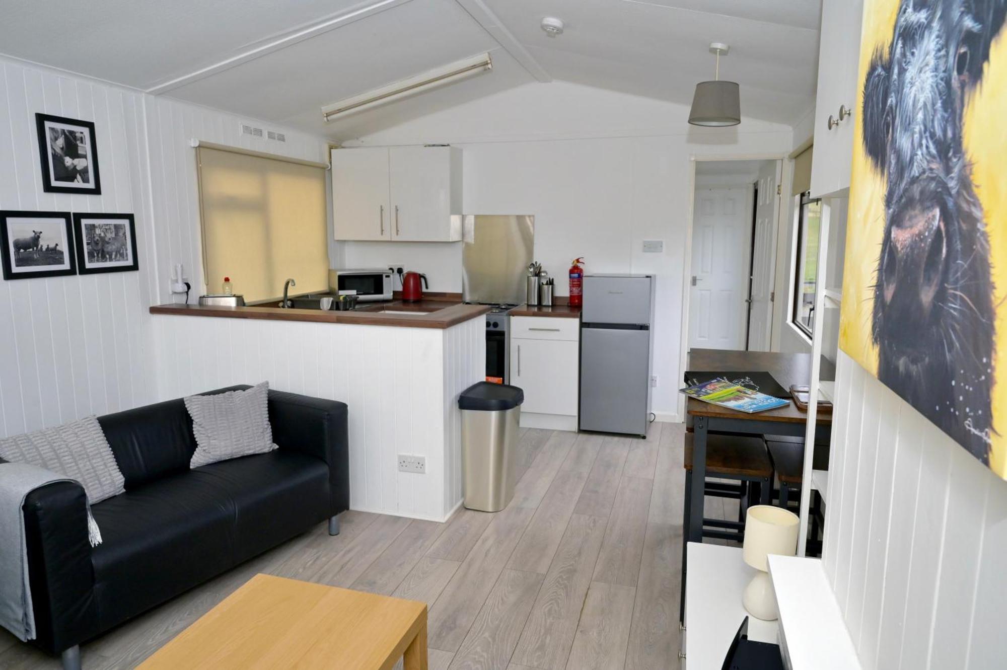 Bunnahabhain 5 - Farm Stay - Stunning Sea And Rural Views Странрар Экстерьер фото